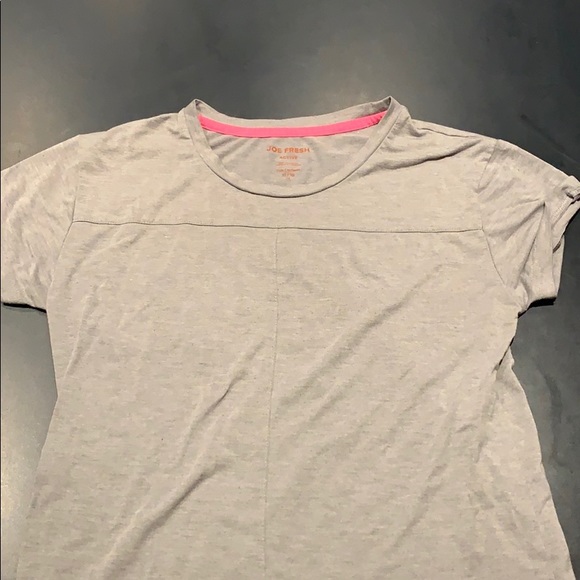 ATHLECTIC TEE - Picture 1 of 3